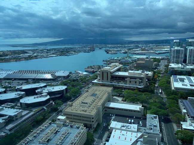 Building Photo - Keauhou Place - New one bedroom, 1 bath, 1...