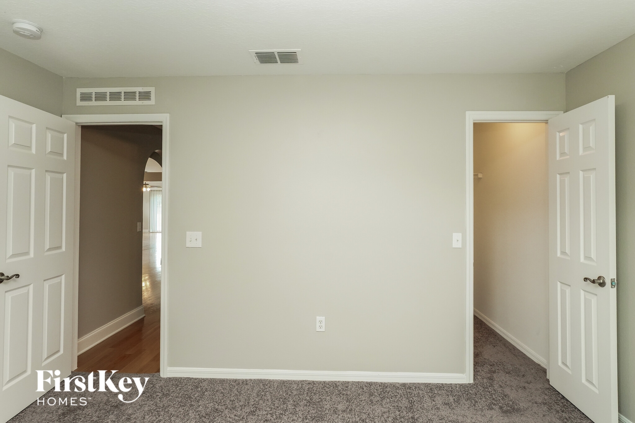 Building Photo - 2079 Hayfield Way