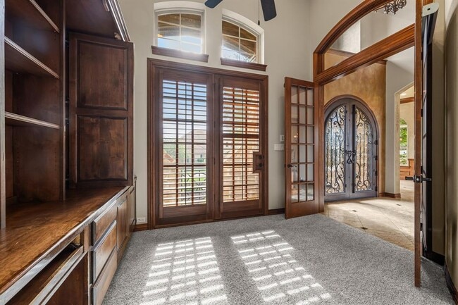 Building Photo - 4008 Sugarloaf Dr