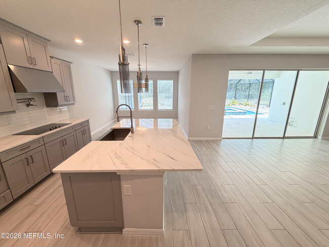 Building Photo - 1352 Arklow Cir