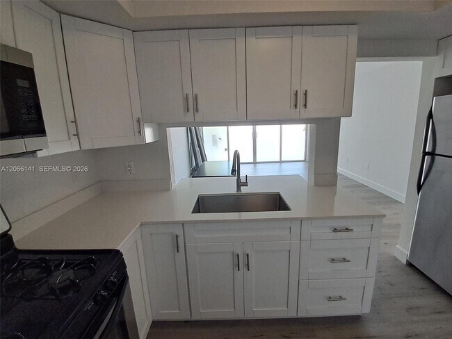 Building Photo - 7713 SW 88th St