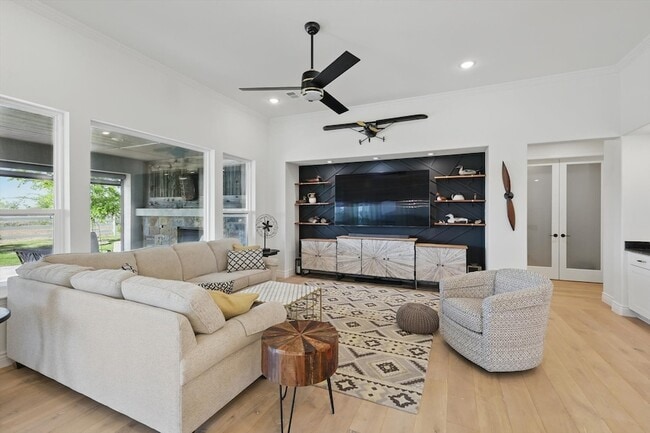 Building Photo - 12424 Blue Granite Dr