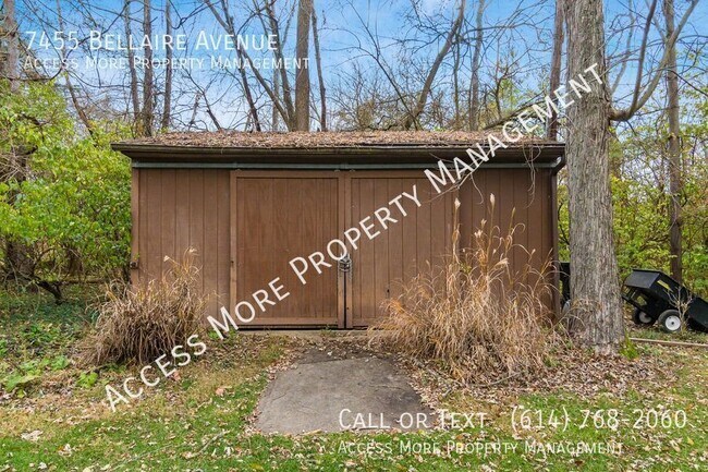 Building Photo - 7455 Bellaire Ave