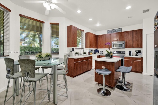 Building Photo - 20765 SW 89th Ave