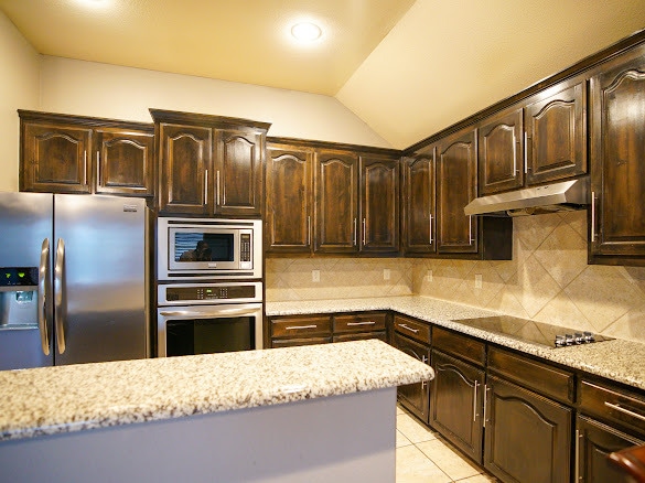 Building Photo - 213 Warbler Dr