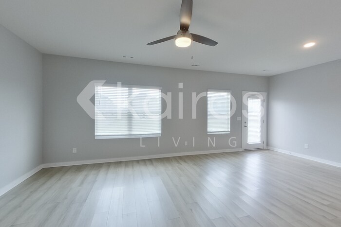 Building Photo - 6405 Upchurch Dr