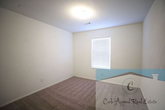 Building Photo - Move in special $800!! Beautiful 3 bed / 2 bath home - Nettleton!!