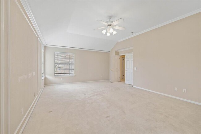 Building Photo - 10425 Canyon Vista Way