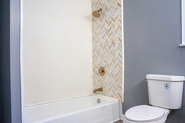 Building Photo - Charming 2-Bedroom Home Near Downtown Augusta