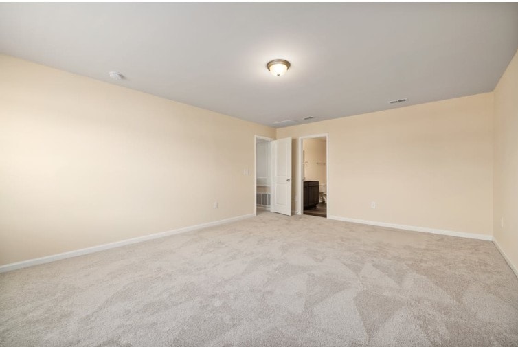 Building Photo - 6 Randolph Ln