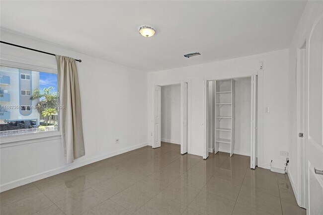 Building Photo - 655 85th St