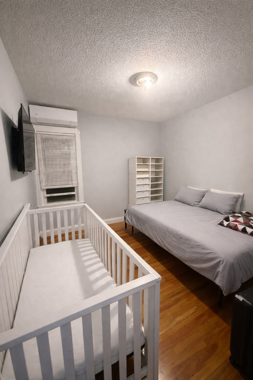 Building Photo - 209 Princeton St