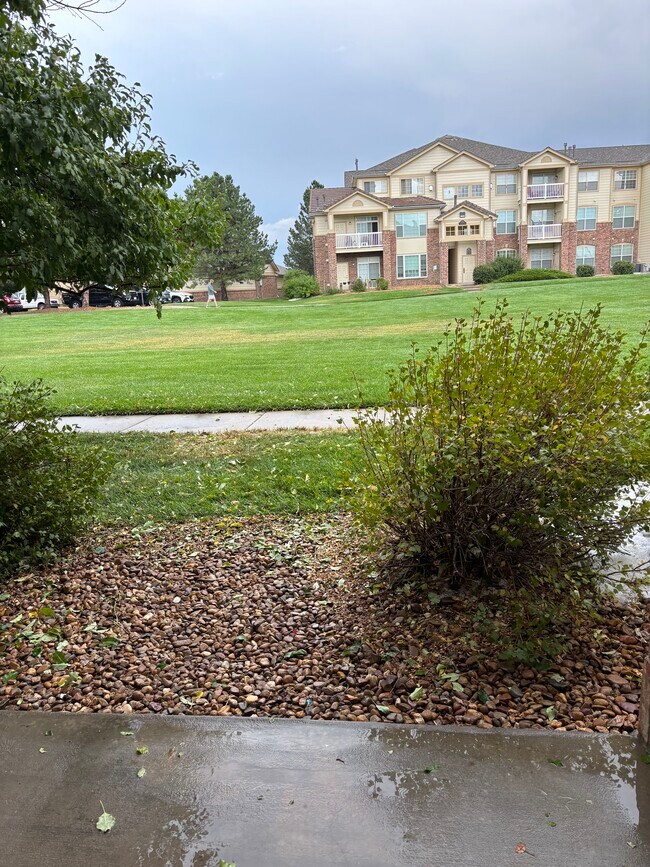 Building Photo - 5726 N Genoa Way