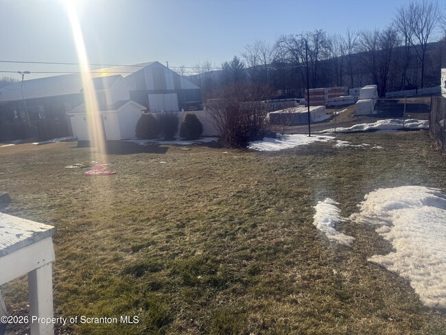 Building Photo - 247 Belmont St