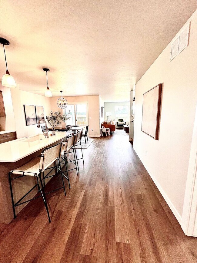 Building Photo - BRAND NEW HOME! 4 Bed/2.5 Bath plus Office and Flex Space Upstairs