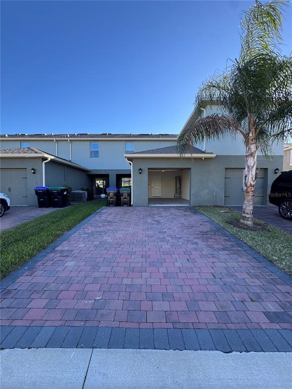 Building Photo - 12063 Holystone St