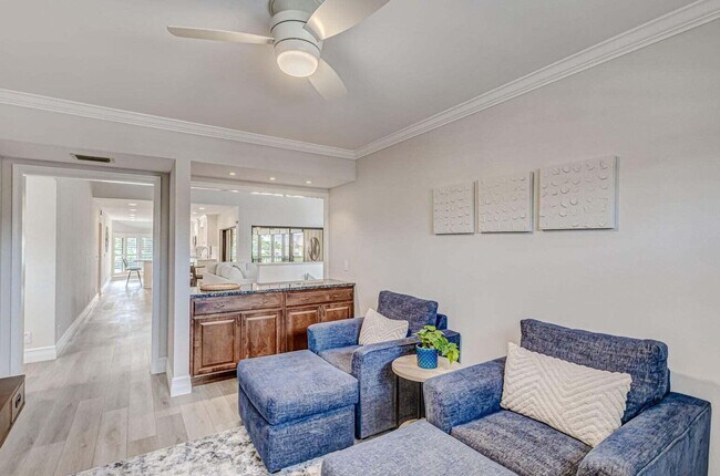 Building Photo - 17138 Waterbend Dr