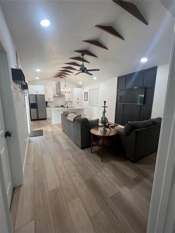 Building Photo - 311 E Floribraska Ave