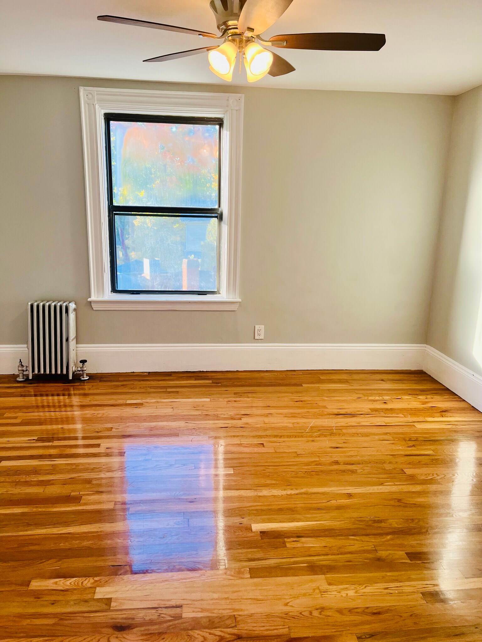 Building Photo - 47 W Wyoming Ave