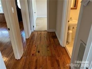 Building Photo - 2304 Cline St