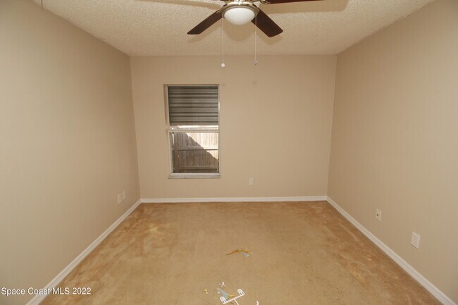 Building Photo - 3291 San Jose Ave SE