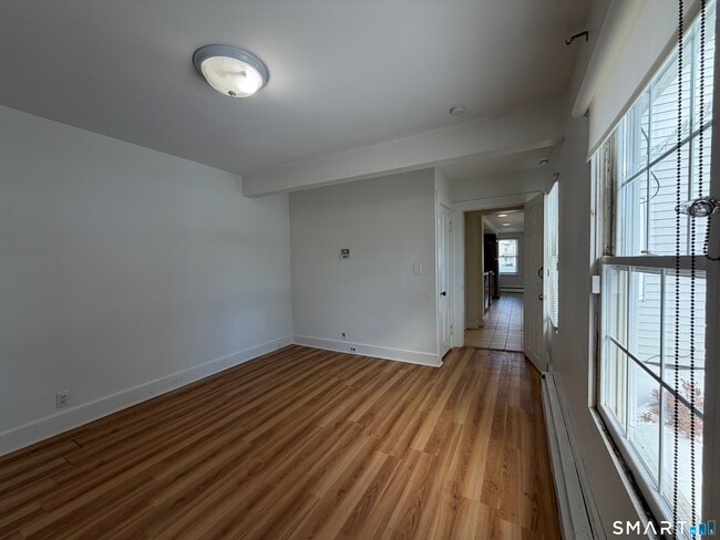 Building Photo - 57 Chapel St