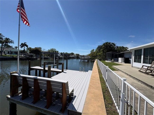 Building Photo - 8434 Boxwood Dr