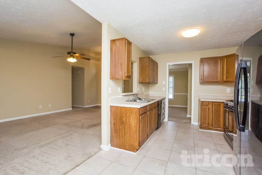 Building Photo - 3252 Poplar Ridge Ct