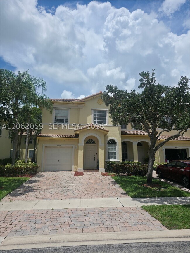Building Photo - 2584 SW 84th Terrace
