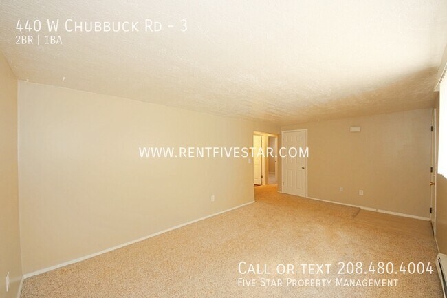 Building Photo - 440 W Chubbuck Rd
