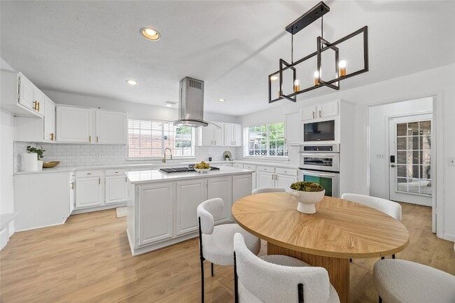 Building Photo - 10310 Minturn Ln