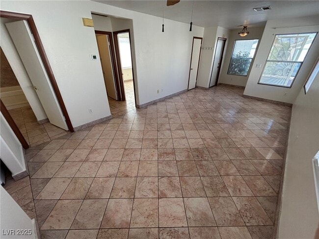 Building Photo - 625 Carlos Julio Ave