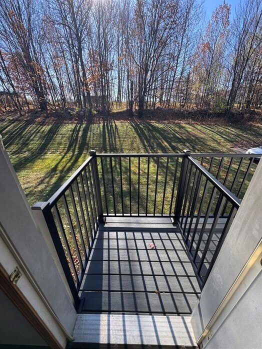 Building Photo - 417 Lotus St