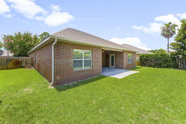 Building Photo - 86 Denny Dr