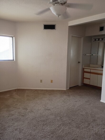 Building Photo - 7618 E Callisto Cir