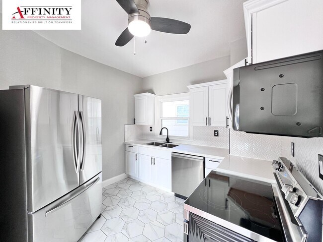 Building Photo - 3606 S Benton Ave