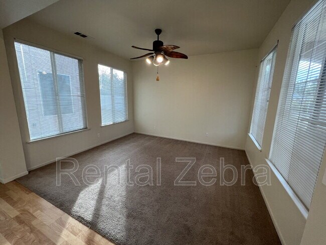 Building Photo - 1732 Presidio Ct