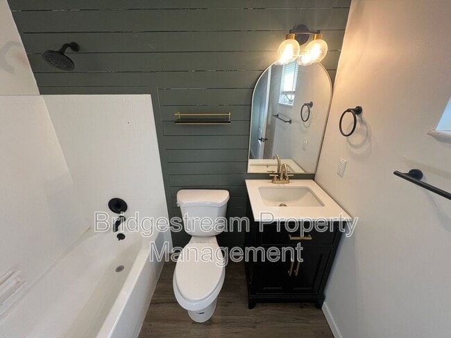 Building Photo - 7716 Timbercrest Dr