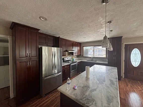 Building Photo - 2847 W Lelehuna Pl
