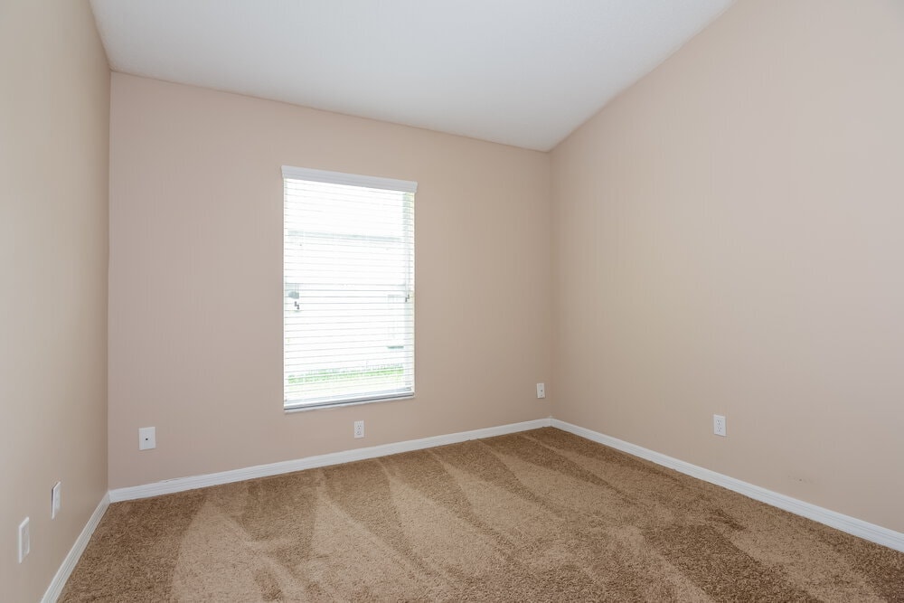 Building Photo - 1711 Scotch Pine Dr