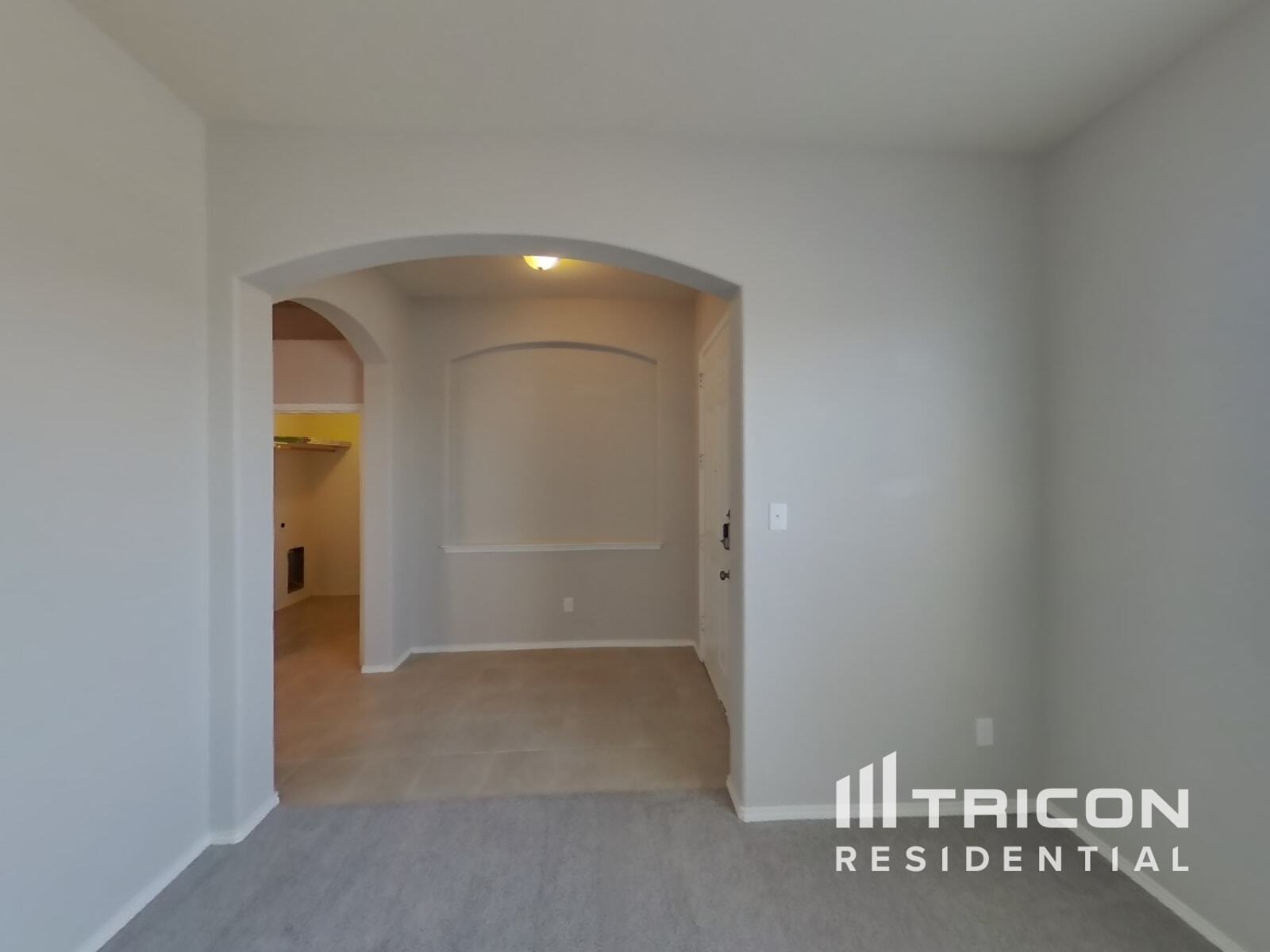 Building Photo - 936 Deer Valley Dr