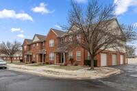 Building Photo - 13049 Turnberry