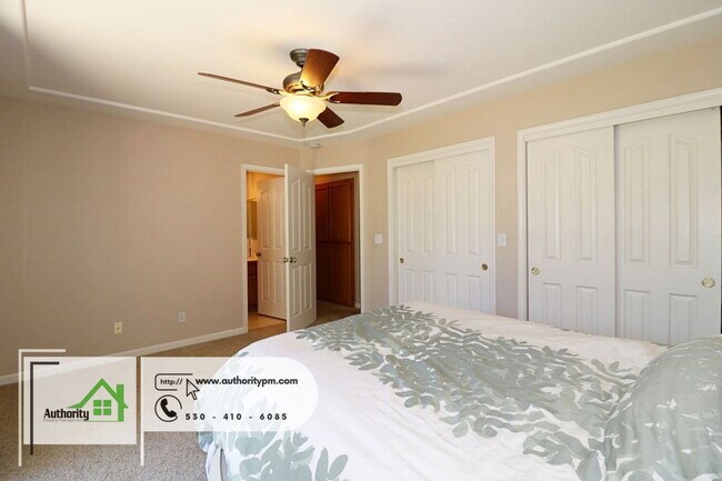 Building Photo - 1976 Chiella Ln