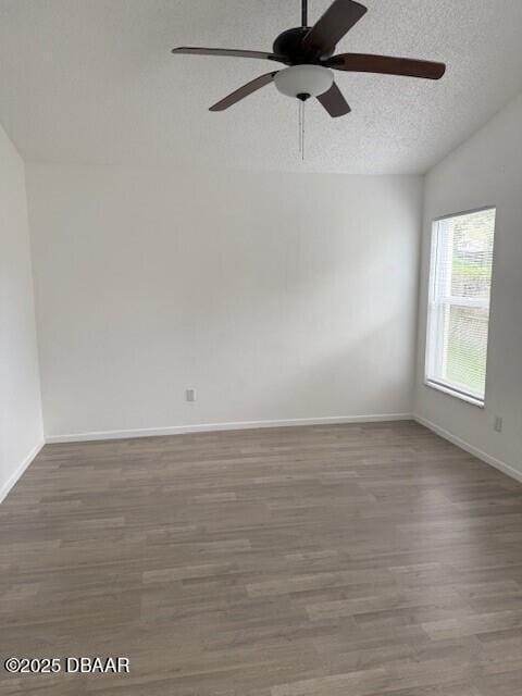 Building Photo - 5922 Phyllis Lou Cir