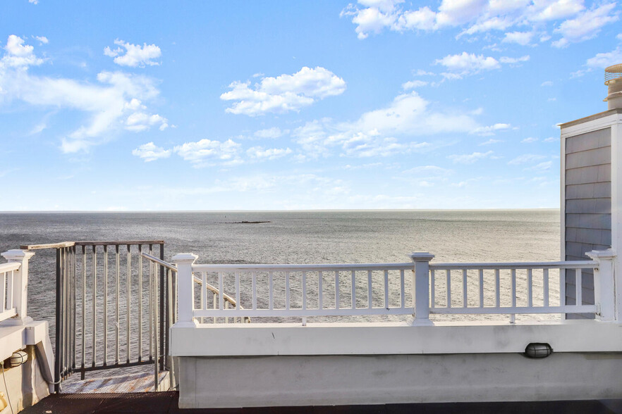 balcony view of watrer - 2149 Fairfield Beach Rd