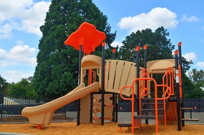 Play Area - Silverplace Apartments