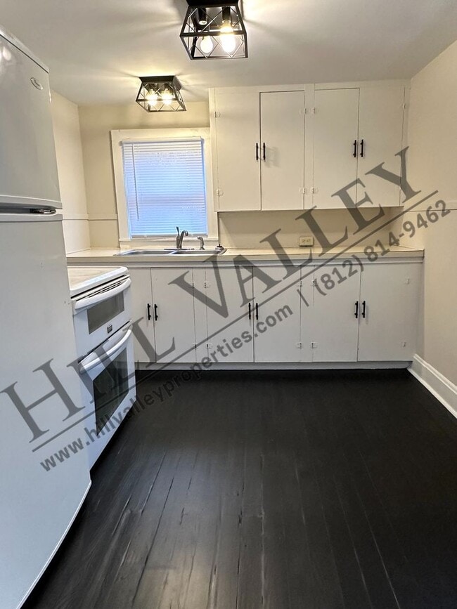 Building Photo - Cozy Two Bedroom in Northside Location