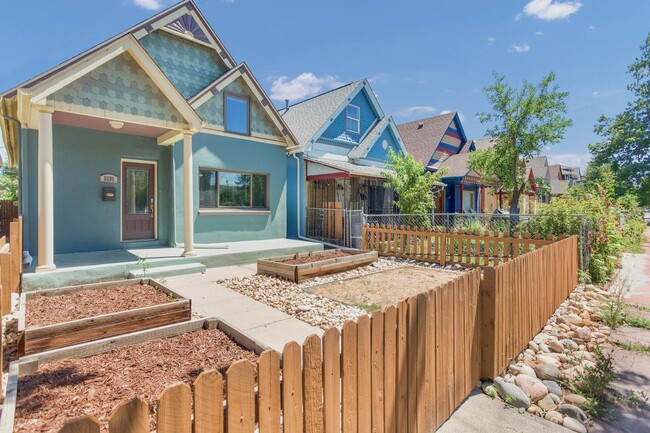 Building Photo - Light-filled Cole Victorian home near RiNo...