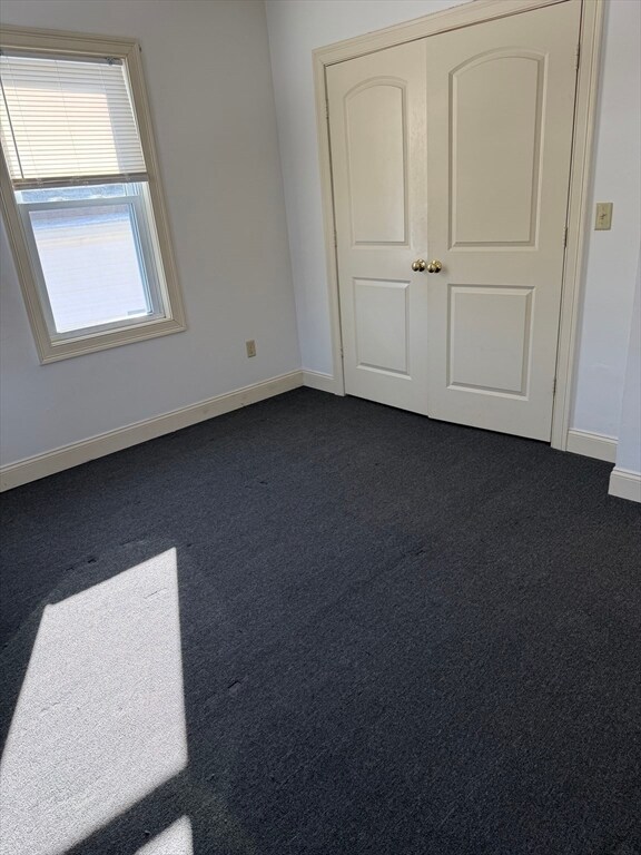 Building Photo - 52 Floral St