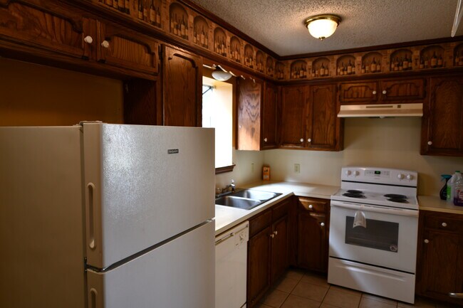 Building Photo - 5236 Brightside View Dr